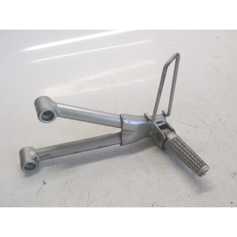 Platine et repose pieds arriere gauche SUZUKI GSF 600 2000-2004 N BANDIT