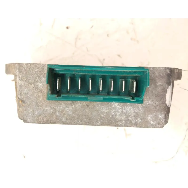 Regulateur charge batterie PIAGGIO VESPA LX 50 2009-2013 2T