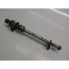 Axe de roue arriere SUZUKI GSX F 750 1989-1997