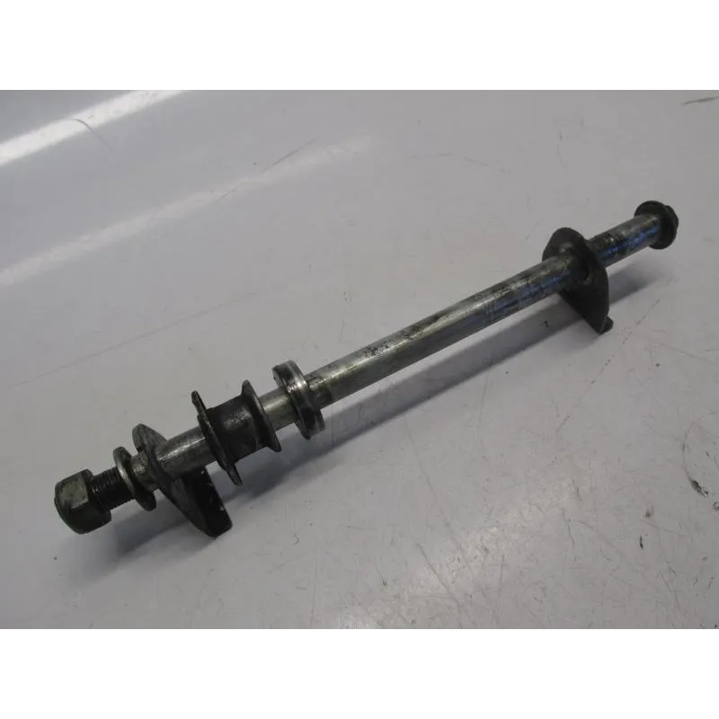 Axe de roue arriere SUZUKI GSX F 750 1989-1997