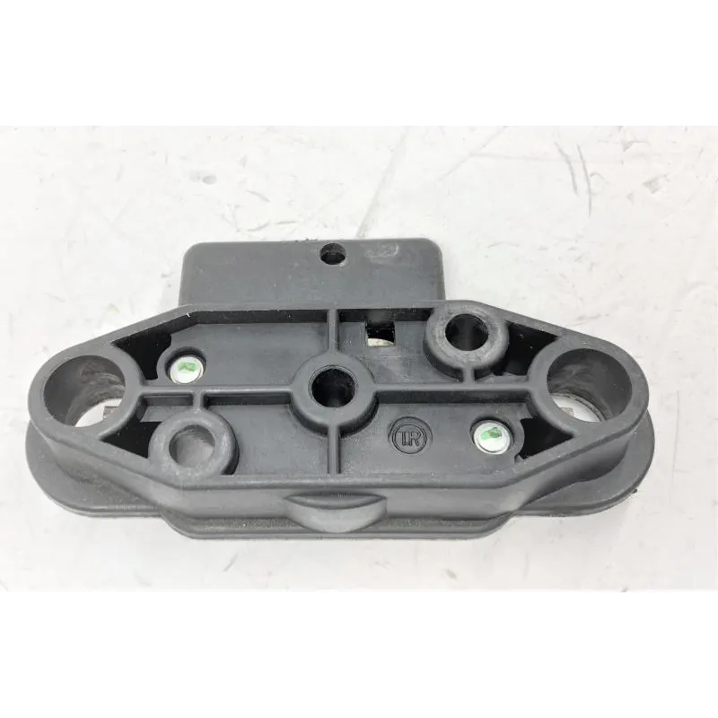 Verrouillage de selle SUZUKI SV 650 N 2003-2006