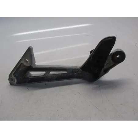 Platine et repose pieds arriere droit YAMAHA FZS 1000 2001-2003 FAZER