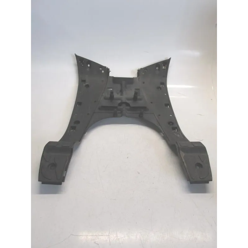 Cache carenage centrale marche pieds plancher KYMCO EGO 250 2001-2003