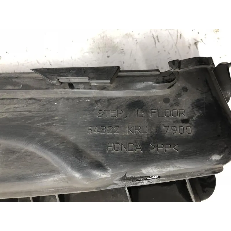Plancher marche pied gauche HONDA FES 125 2007-2013 S-WING