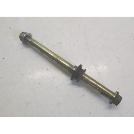 Axe de roue avant YAMAHA YBR 125 2005-2006