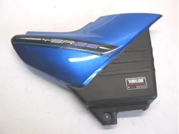 Cache carenage sous selle droit YAMAHA YBR 125 2005-2006
