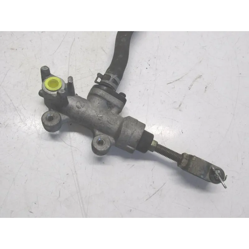 Maitre cylindre frein arriere SUZUKI GS 500 E 2003-2006