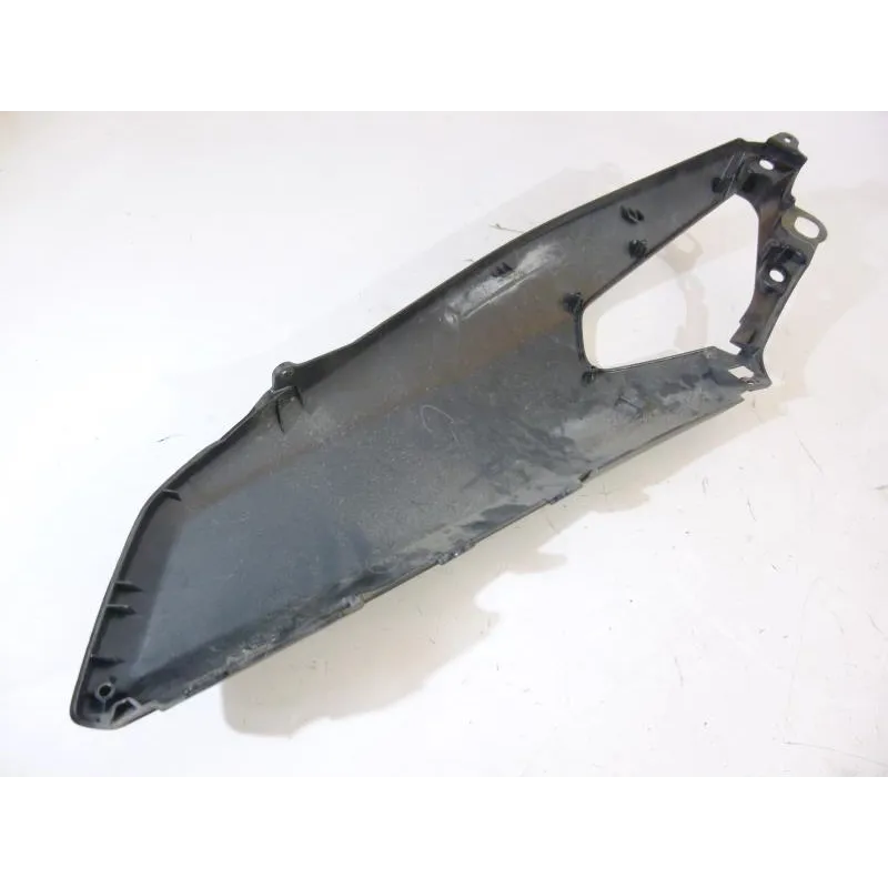 Cache carenage coque arriere gauche YAMAHA GPD 125 2015-2019 NMAX