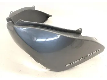 Cache carenage centrale arriere APRILIA SCARABEO 125 2004-2006