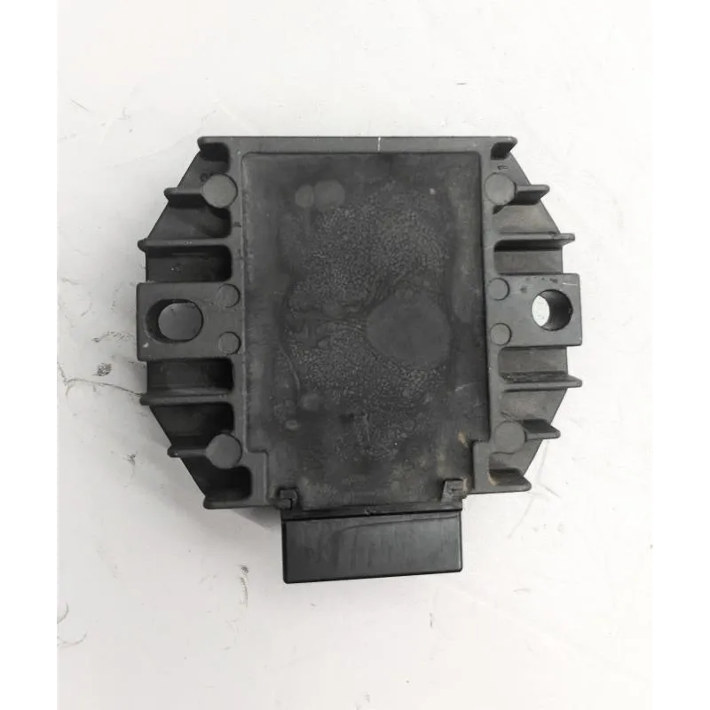Regulateur charge batterie APRILIA SCARABEO 125 2004-2006