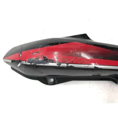 Cache carenage coque arriere droit YAMAHA FZS 600 2002-2003 FAZER