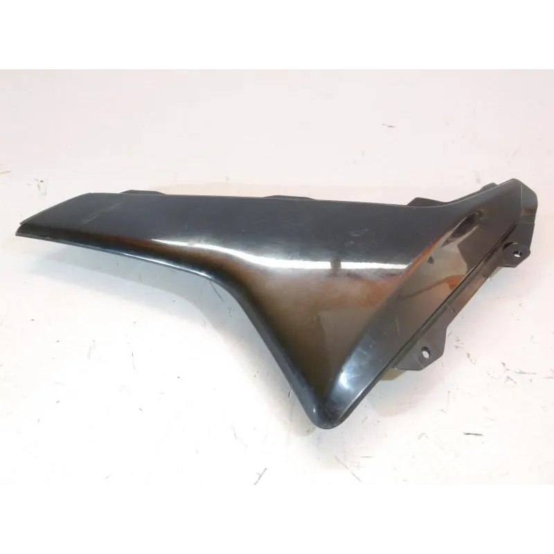 Cache lateral gauche YAMAHA GPD 125 2015-2019 NMAX