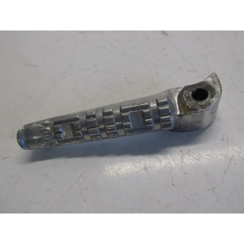 Repose pieds arriere gauche YAMAHA FZ6 600 2004-2006