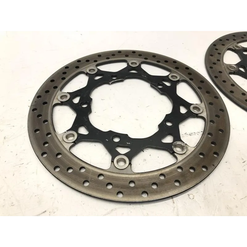 Disque frein avant SUZUKI GSR 600 2006-2010