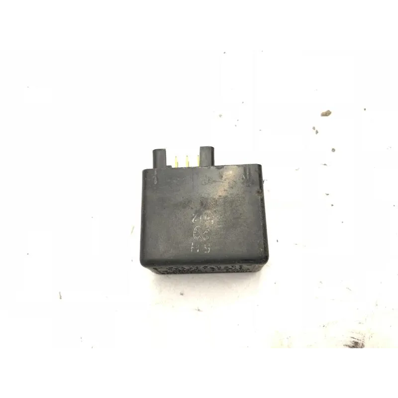 Centrale clignotant SUZUKI GSR 600 2006-2010