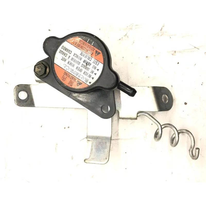 Bouchon de radiateur SUZUKI GSR 600 2006-2010