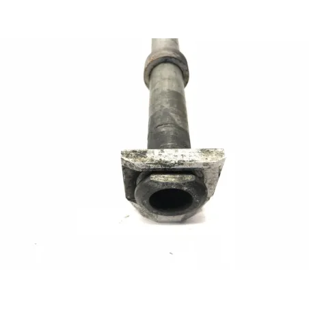 Axe de roue arriere SUZUKI GSXR 1000 2003-2004