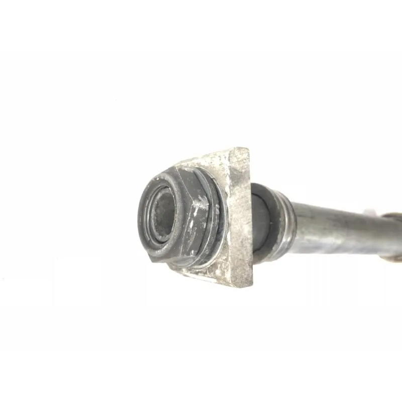 Axe de roue arriere SUZUKI GSXR 1000 2003-2004