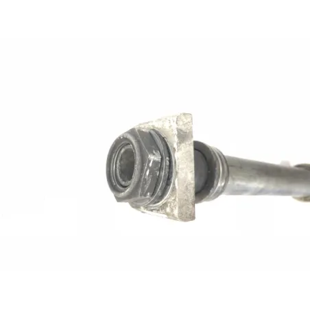 Axe de roue arriere SUZUKI GSXR 1000 2003-2004