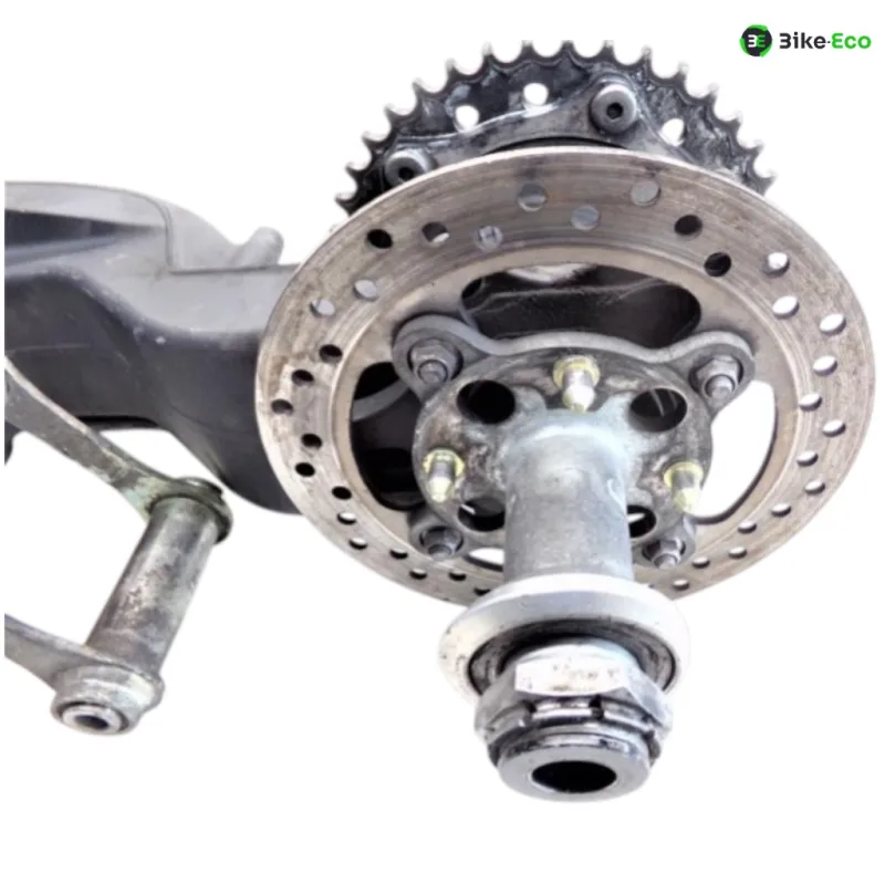 Bras oscillant TRIUMPH SPEED TRIPLE 1050 2008-2010