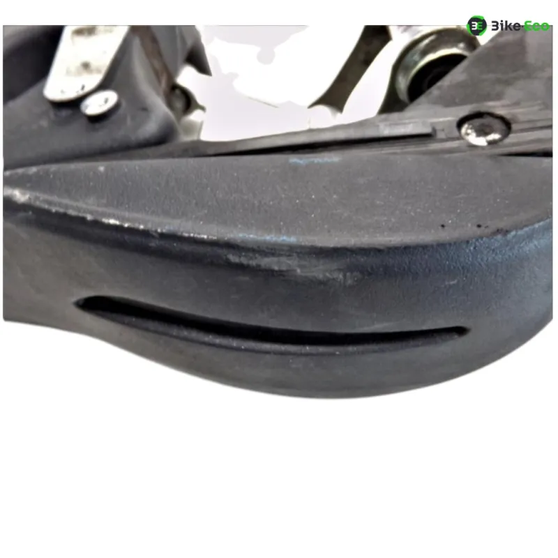 Bras oscillant TRIUMPH SPEED TRIPLE 1050 2008-2010