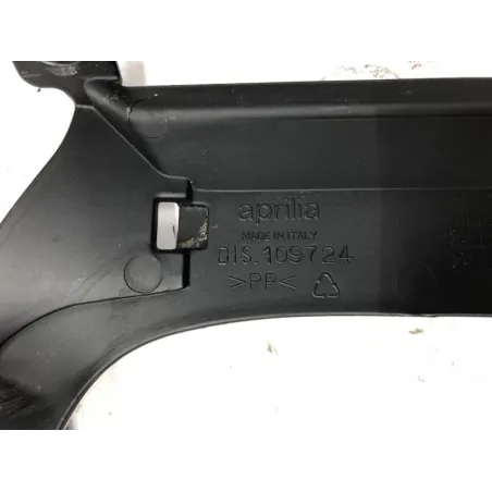 Cache jonction coque arriere APRILIA RSV 1000 R 2006-2009 TUONO