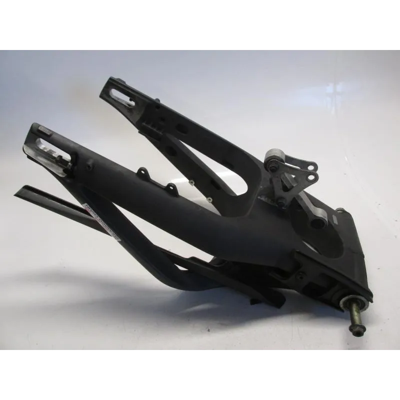 Bras oscillant TRIUMPH DAYTONA 675 2006-2008