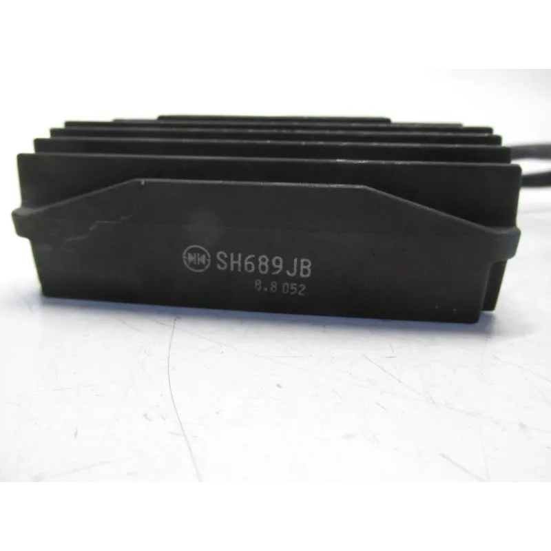 Regulateur charge batterie GILERA NEXUS 125 2009-2010 IE EURO3