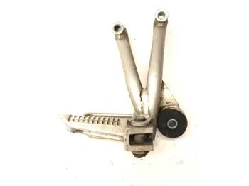 Platine et repose pieds arriere droit SUZUKI RF 600 R 1993-1998