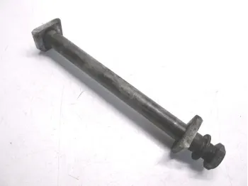 Axe de roue arriere SUZUKI GSXR 1000 2003-2004