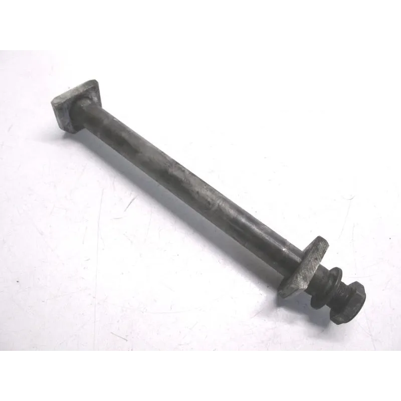 Axe de roue arriere SUZUKI GSXR 1000 2003-2004