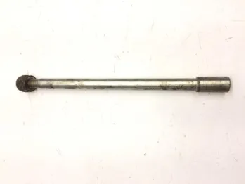 Axe de roue avant PIAGGIO X9 EVO 125 2003-2007