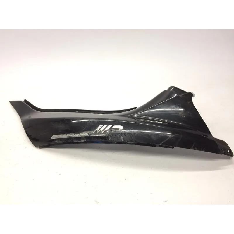 Cache carenage coque arriere gauche PIAGGIO MP3 400 LT 2008-2010 IE SPORT