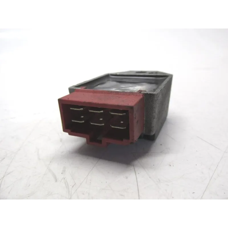 Regulateur charge batterie APRILIA RS4 50 2011-2013