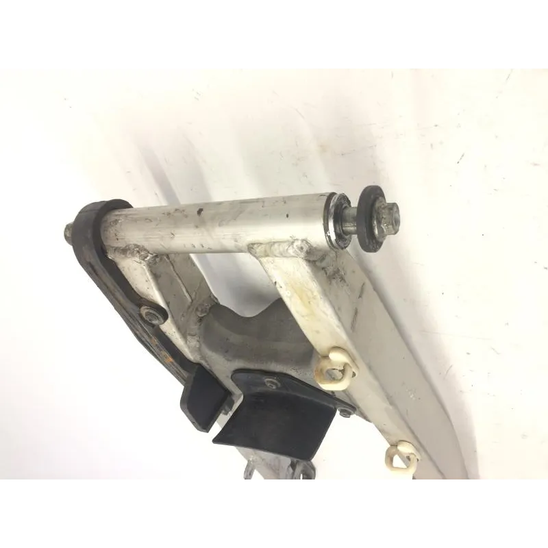 Bras oscillant SUZUKI XF 650 1997-1999 FREEWIND