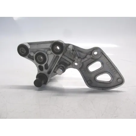 Platine avant droite SUZUKI GSXR 1300 2004-2007 HAYABUSA