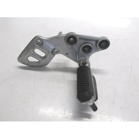 Platine avant droite SUZUKI GSXR 1300 2004-2007 HAYABUSA