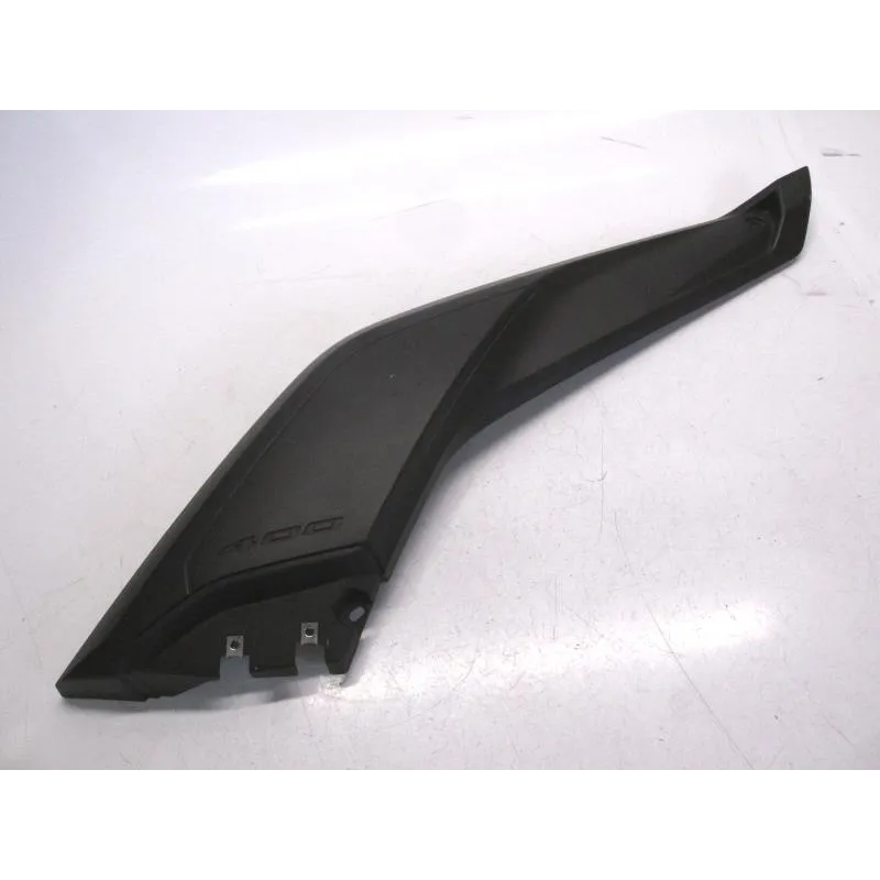 Cache carenage sous selle droit YAMAHA YPR 400 2013-2017 XMAX