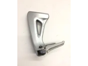 Platine et repose pieds arriere gauche SUZUKI SV 650 S 1999-2002
