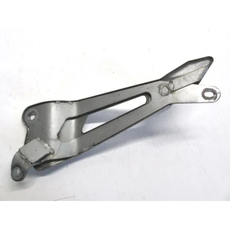 Platine et repose pieds arriere droit YAMAHA YBR 125 2007-2009