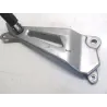 Platine et repose pieds arriere droit YAMAHA YBR 125 2007-2009 Platine et repose pieds arriere droit YAMAHA YBR 125 2007-2009