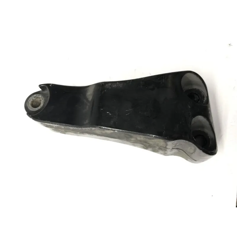 Support moteur droit KAWASAKI Z 750 2004-2006