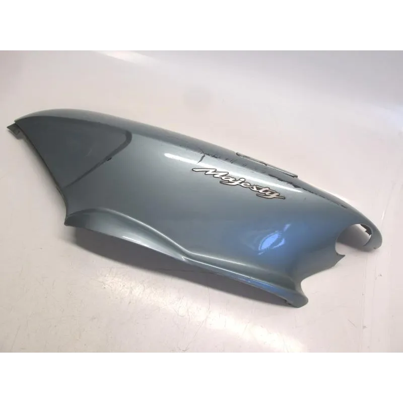 Cache carenage coque arriere gauche YAMAHA YP 125 2003-2006 MAJESTY