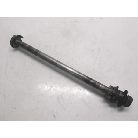 Axe de roue arriere HONDA CB 600 F 2000-2001 HORNET
