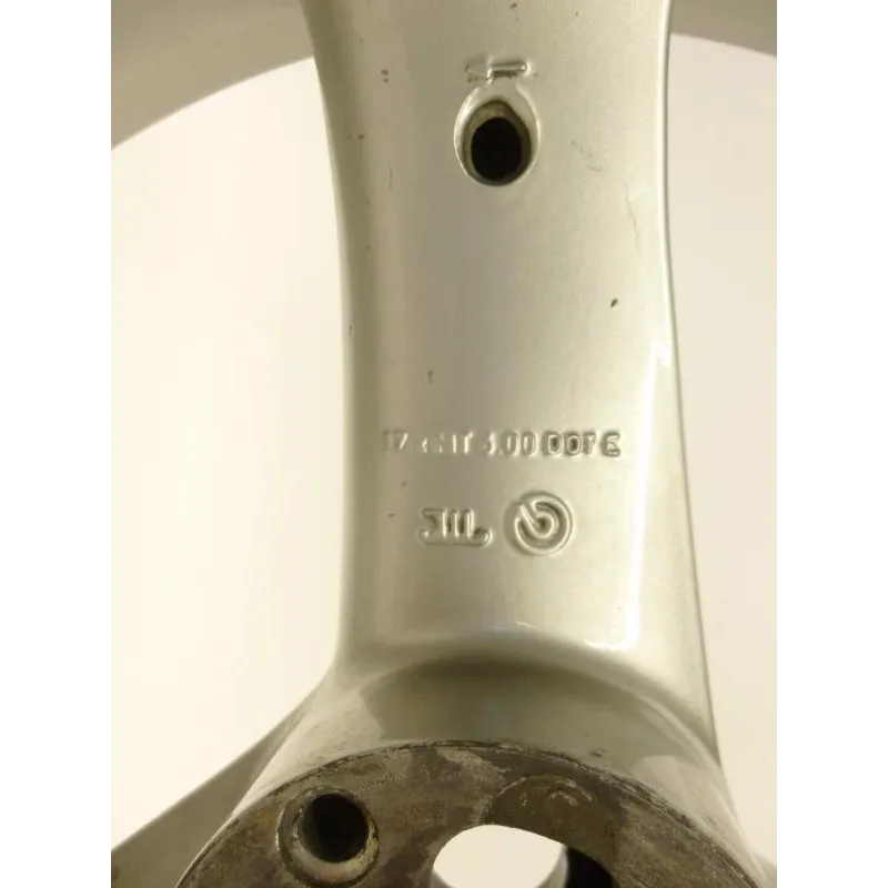 Jante arriere TRIUMPH DAYTONA 955 I 1999-2001