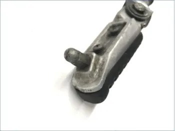 Repose pieds avant droit KAWASAKI Z 750 2004-2006