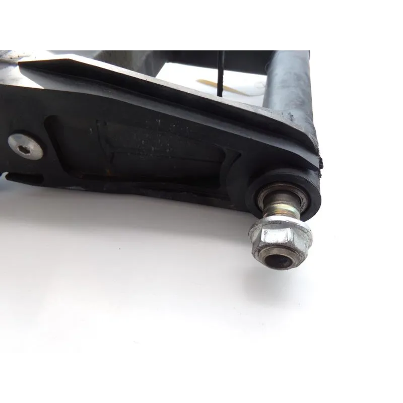 Bras oscillant KAWASAKI Z 750 2007-2010