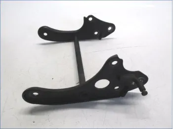 Support moteur YAMAHA YP 125 2003-2006 MAJESTY