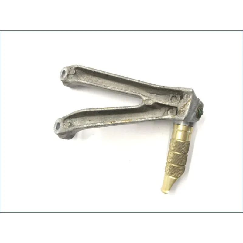 Platine et repose pieds arriere gauche HONDA CBR 900 RR 1996-1997 FIREBLADE