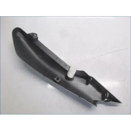 Cache carenage coque arriere droit YAMAHA YBR 125 2007-2009